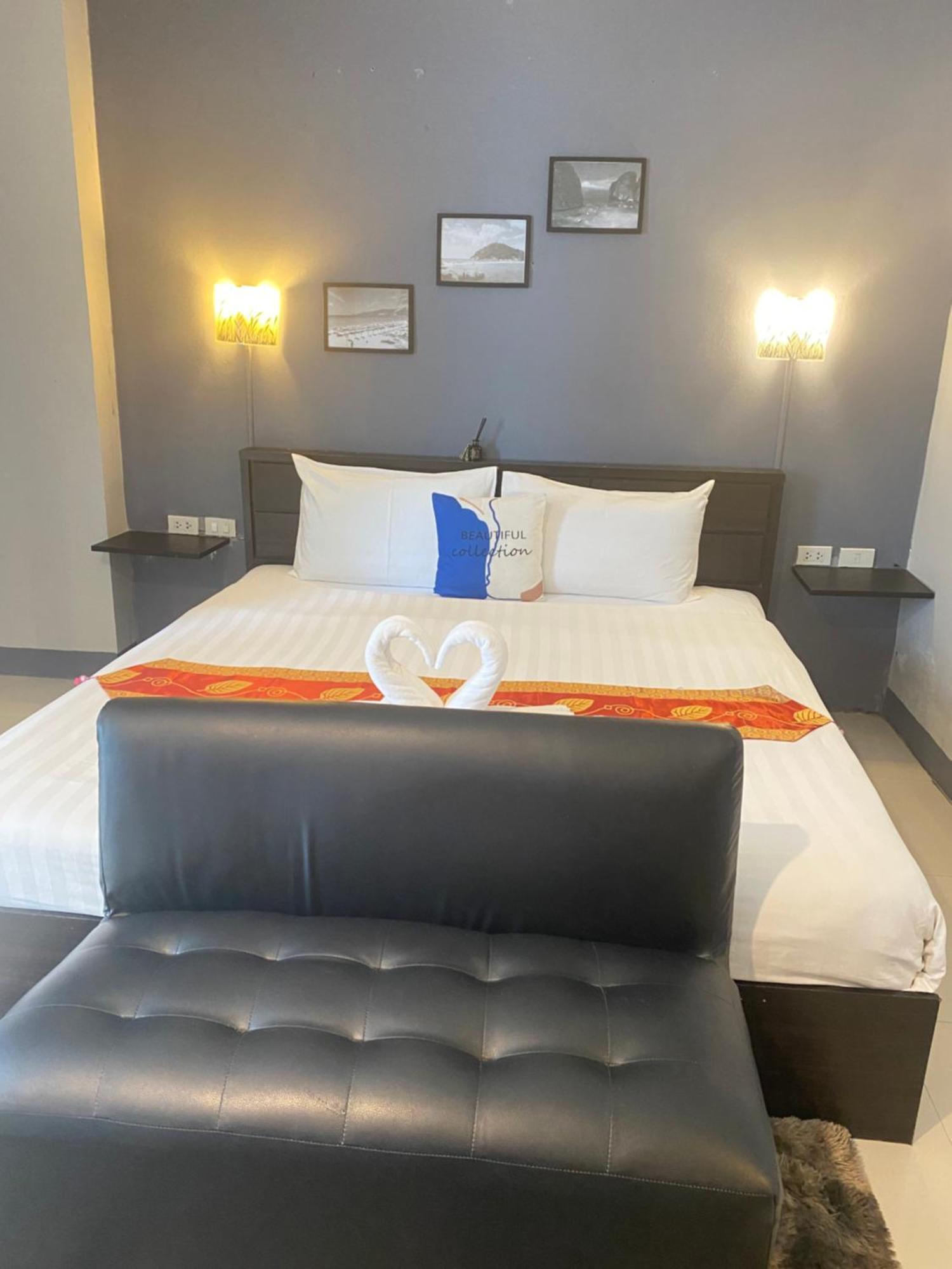 Holiday Home Patong Bagian luar foto