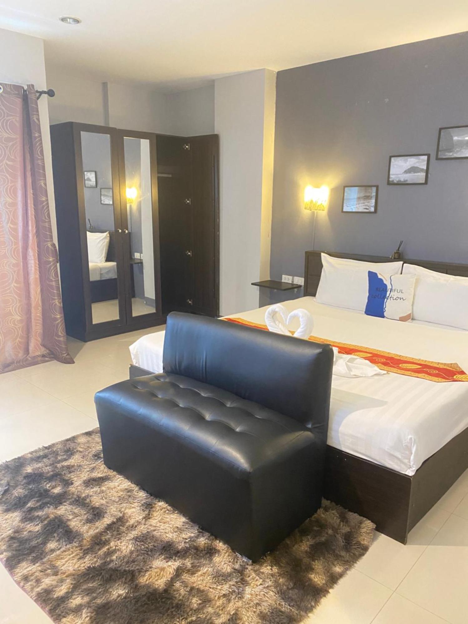 Holiday Home Patong Bagian luar foto