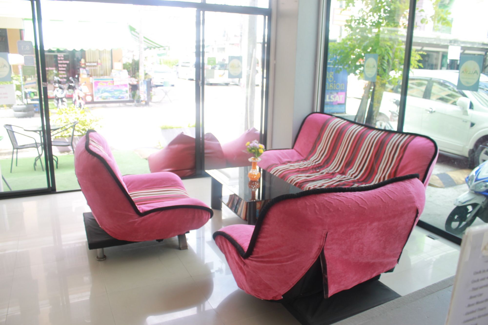 Holiday Home Patong Bagian luar foto